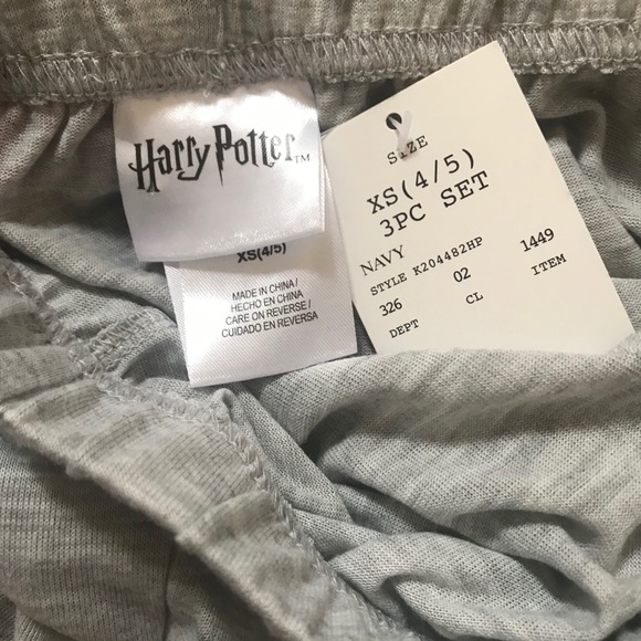 Harry Potter Three Piece Pajama Set XS - Picture 7 of 14